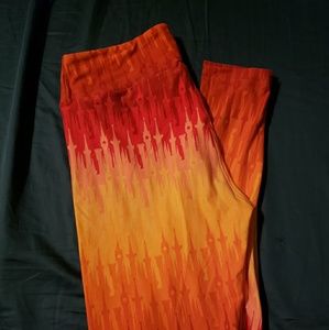 NWOT OS  LLR Disney Castle Leggings
